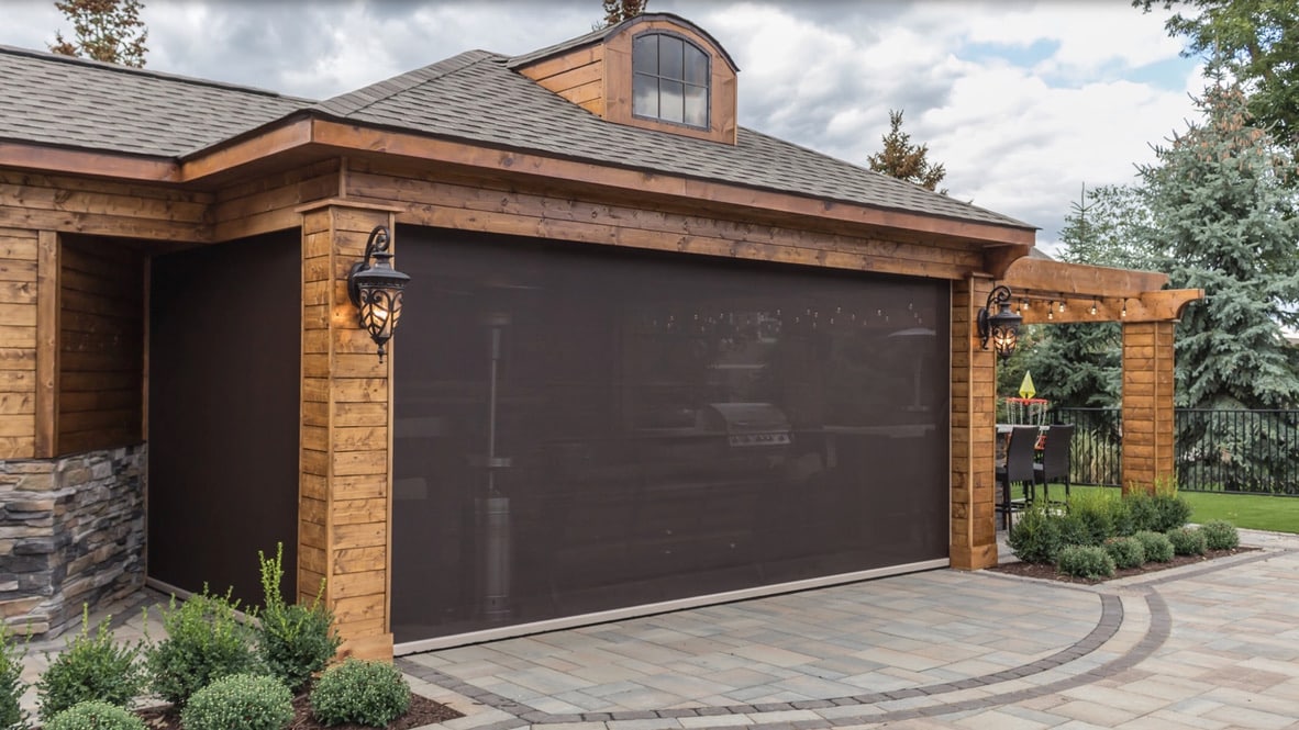 Screens-Residential-WoodSiding-Privacy